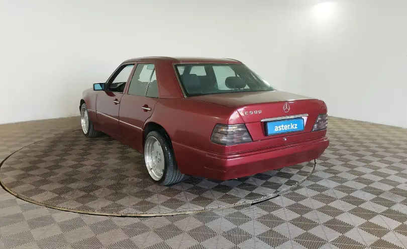 Mercedes-Benz E-Класс 1992 года за 2 190 000 тг. в Шымкент фото 4