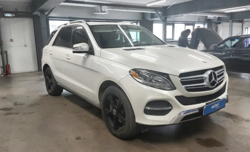 Mercedes-Benz GLE 2017 года за 11 890 000 тг. в Астана фото 2