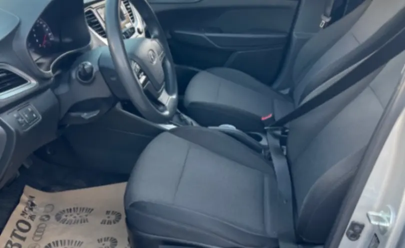 Hyundai Accent 2019 года за 6 990 000 тг. в Алматы фото 5