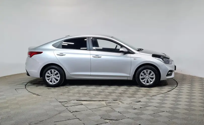 Hyundai Accent 2019 года за 7 100 000 тг. в Алматы фото 4
