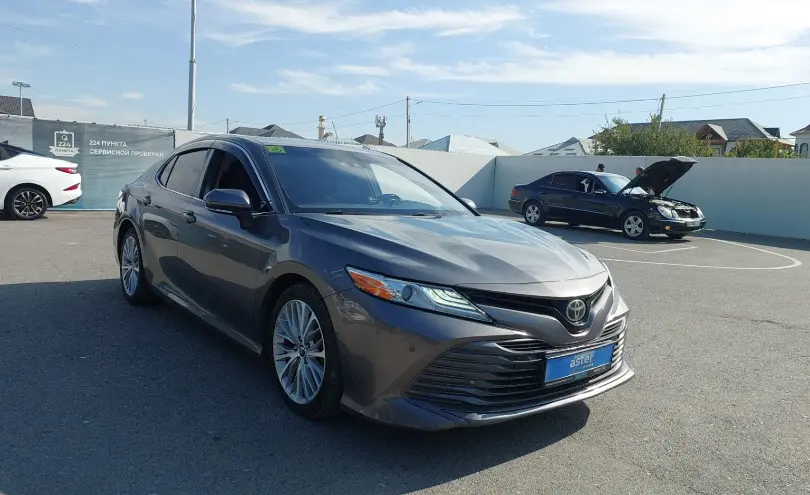 Toyota Camry 2017 года за 9 990 000 тг. в Шымкент фото 2