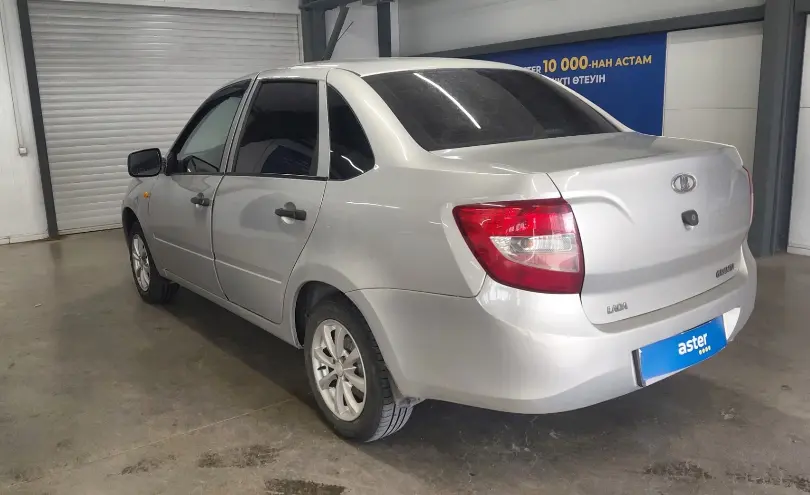 LADA (ВАЗ) Granta 2014 года за 2 790 000 тг. в Астана фото 4