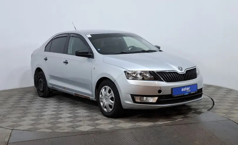 Skoda Rapid 2013 года за 2 990 000 тг. в Астана фото 3
