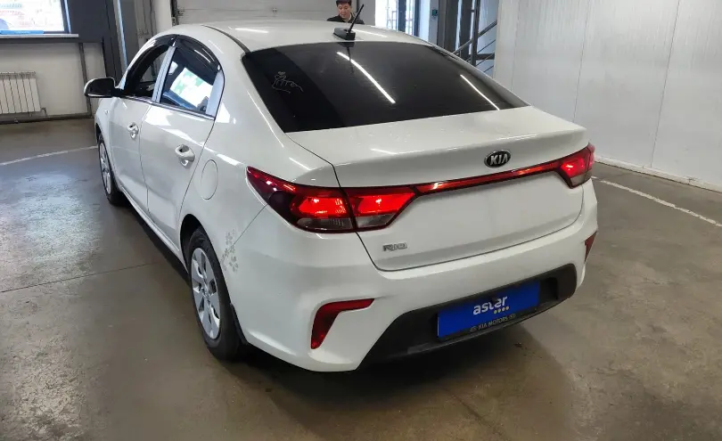 Kia Rio 2019 года за 6 200 000 тг. в Астана фото 4