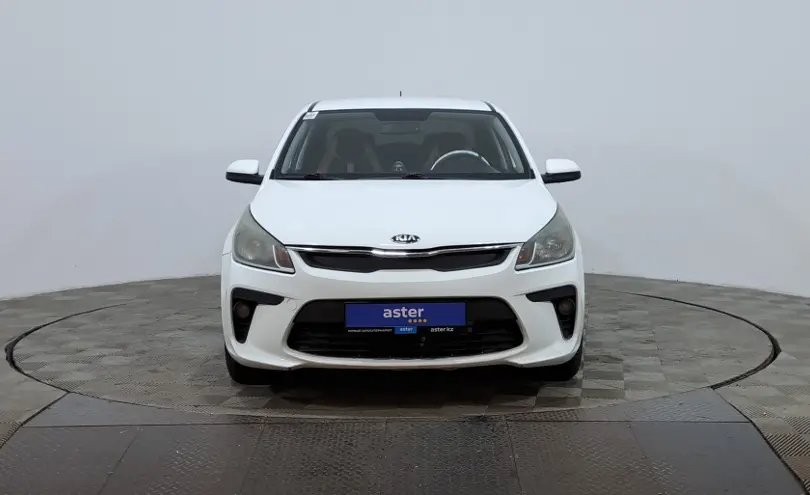 Kia Rio 2019 года за 6 200 000 тг. в Астана фото 2