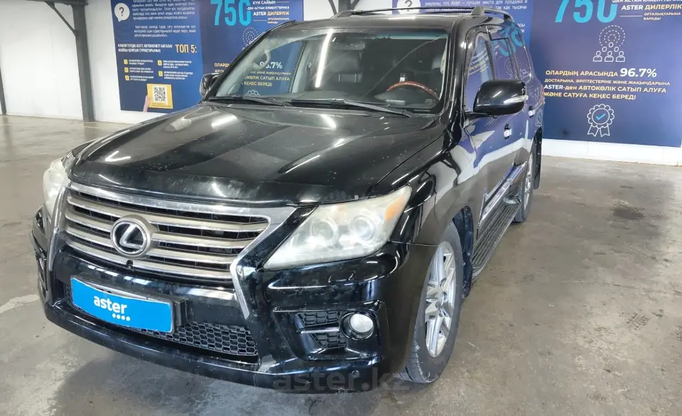 Lexus LX 2013 года за 16 990 000 тг. в Астана