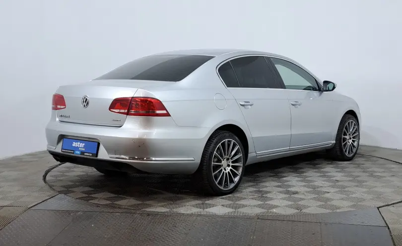 Volkswagen Passat 2014 года за 4 990 000 тг. в Астана фото 5