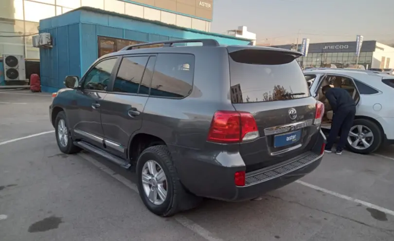 Toyota Land Cruiser 2014 года за 21 790 000 тг. в Алматы фото 4