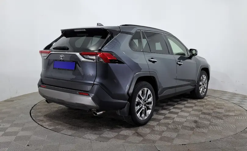 Toyota RAV4 2023 года за 17 490 000 тг. в Астана фото 5