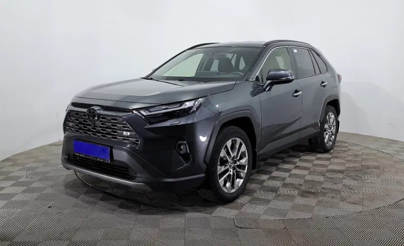 Toyota RAV4 2023 года за 17 490 000 тг. в Астана фото 1