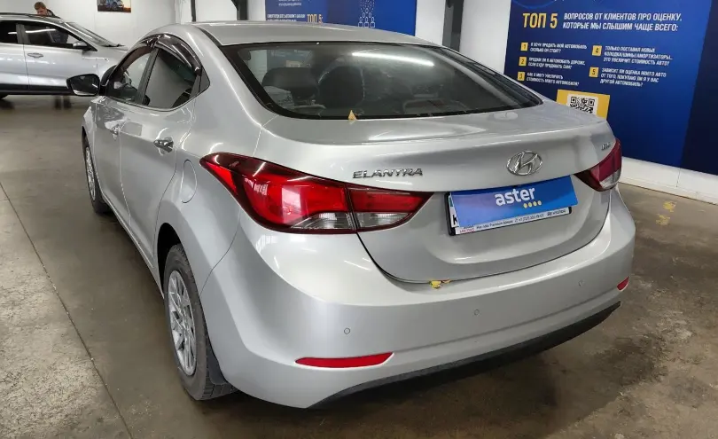 Hyundai Elantra 2015 года за 5 200 000 тг. в Астана фото 4