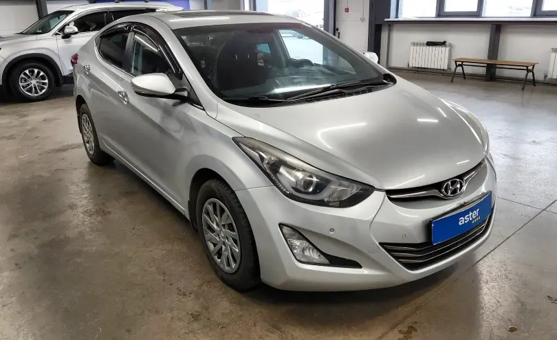 Hyundai Elantra 2015 года за 5 200 000 тг. в Астана фото 2