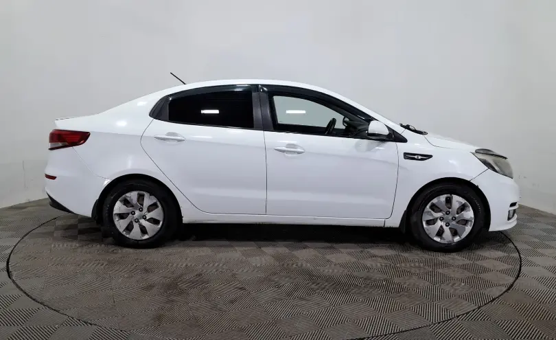 Kia Rio 2015 года за 3 590 000 тг. в Астана фото 4