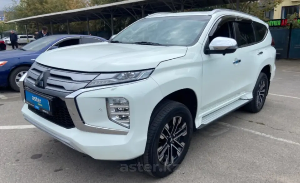 Mitsubishi Montero Sport 2022 года за 16 990 000 тг. в Алматы