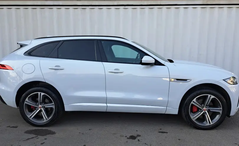 Jaguar F-Pace 2018 года за 13 990 000 тг. в Алматы фото 4