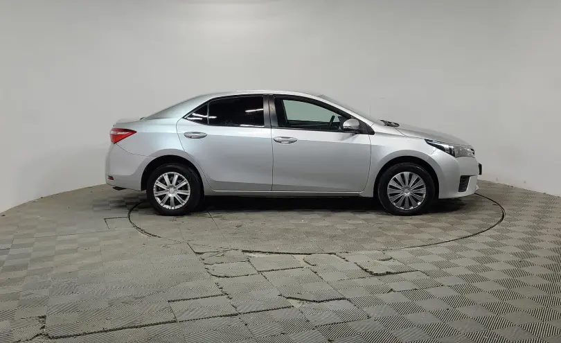 Toyota Corolla 2015 года за 6 990 000 тг. в Алматы фото 4