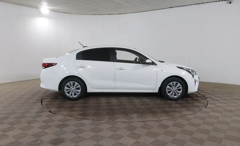 Kia Rio 2021 года за 7 690 000 тг. в Шымкент фото 4