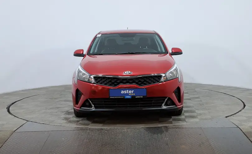 Kia Rio 2020 года за 6 500 000 тг. в Астана фото 2