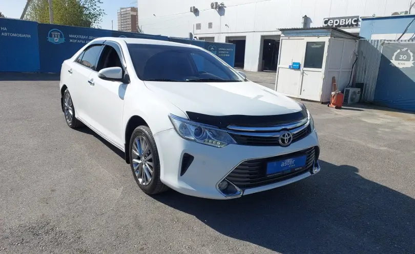 Toyota Camry 2012 года за 6 990 000 тг. в Шымкент фото 2