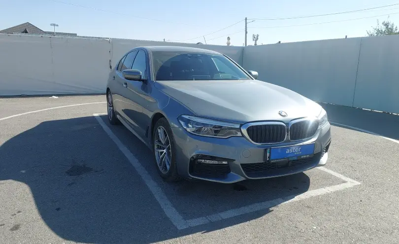 BMW 5 серии 2017 года за 15 190 000 тг. в Шымкент фото 2