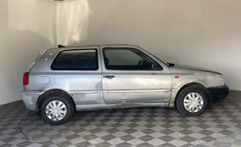 Volkswagen Golf 1992 года за 450 000 тг. в Павлодар фото 4