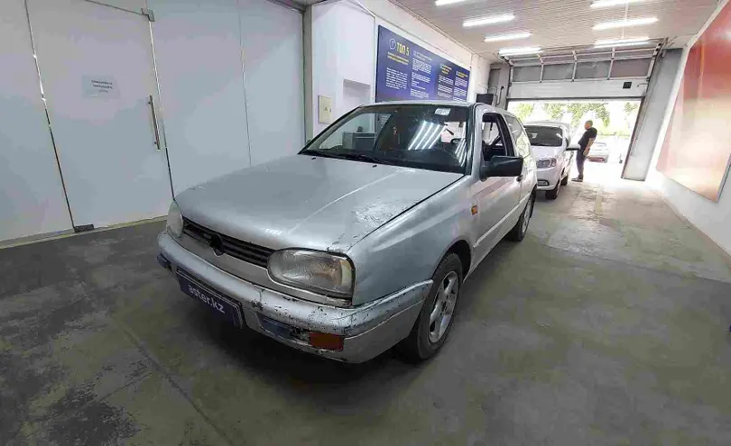 Volkswagen Golf 1992 года за 450 000 тг. в Павлодар фото 1