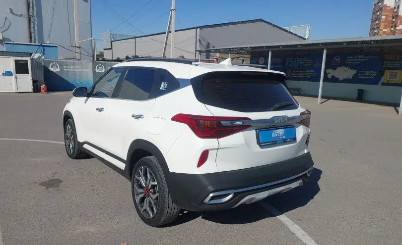 Kia Seltos 2022 года за 9 290 000 тг. в Шымкент фото 4