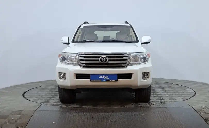 Toyota Land Cruiser 2012 года за 22 050 000 тг. в Астана фото 2