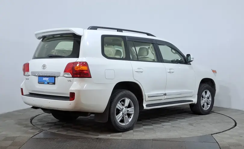 Toyota Land Cruiser 2012 года за 22 050 000 тг. в Астана фото 5