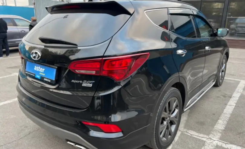 Hyundai Santa Fe 2018 года за 10 000 000 тг. в Алматы фото 3