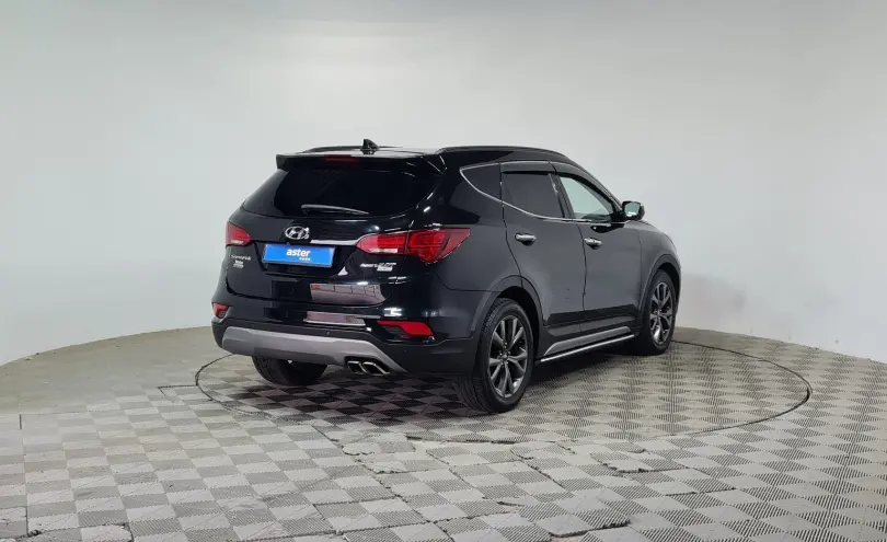 Hyundai Santa Fe 2018 года за 10 000 000 тг. в Алматы фото 5