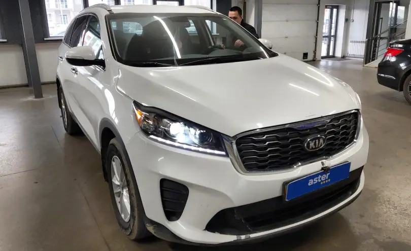 Kia Sorento 2019 года за 9 890 000 тг. в Астана фото 2