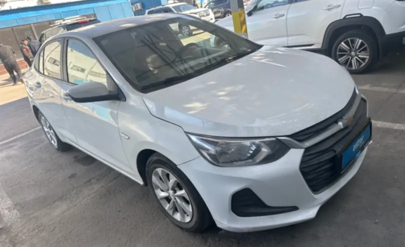 Chevrolet Onix 2021 года за 4 990 000 тг. в Алматы фото 2