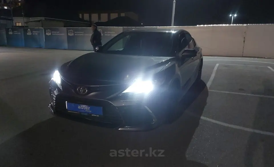 Toyota Camry 2021 года за 11 000 000 тг. в Шымкент
