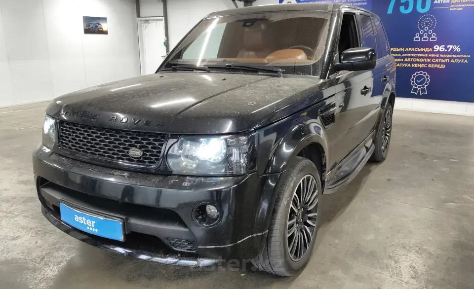 Land Rover Range Rover Sport 2010 года за 8 290 000 тг. в Астана