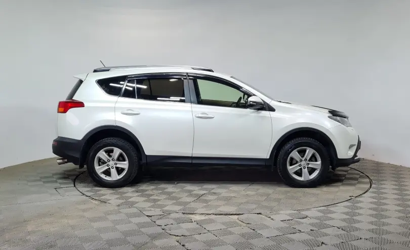 Toyota RAV4 2013 года за 9 990 000 тг. в Алматы фото 4