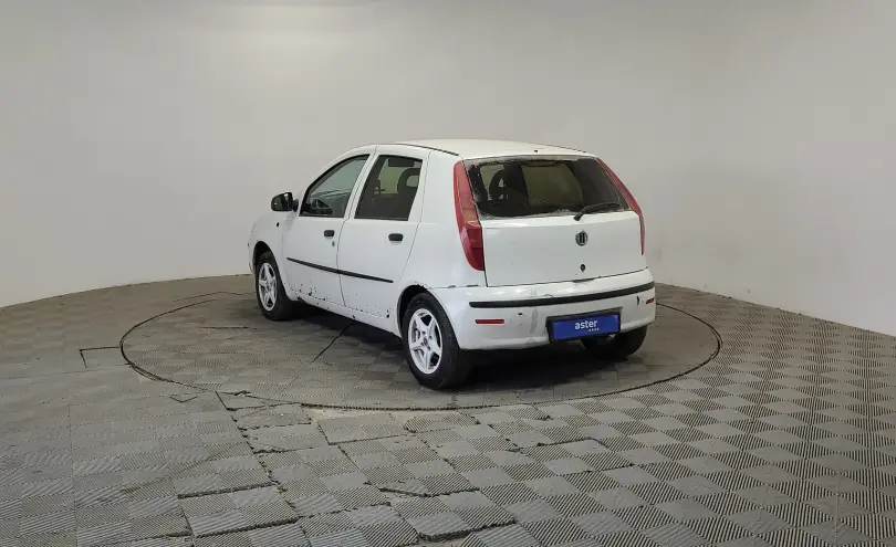 Fiat Punto 2004 года за 990 000 тг. в Алматы фото 4