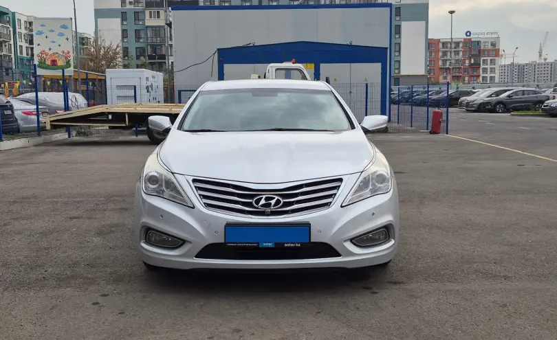 Hyundai Grandeur 2011 года за 7 990 000 тг. в Алматы фото 2