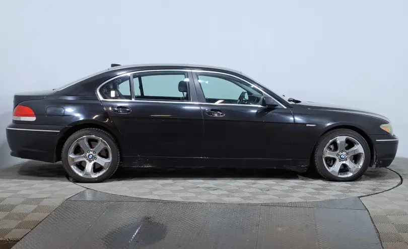 BMW 7 серии 2002 года за 2 490 000 тг. в Астана фото 4