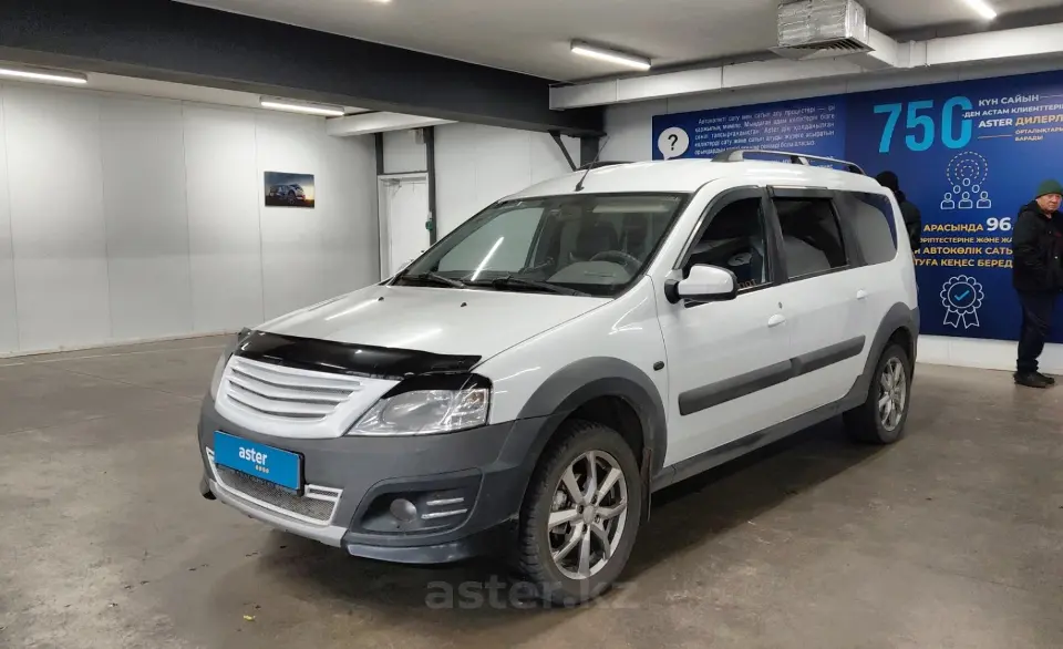 LADA (ВАЗ) Largus Cross 2017 года за 3 990 000 тг. в Астана