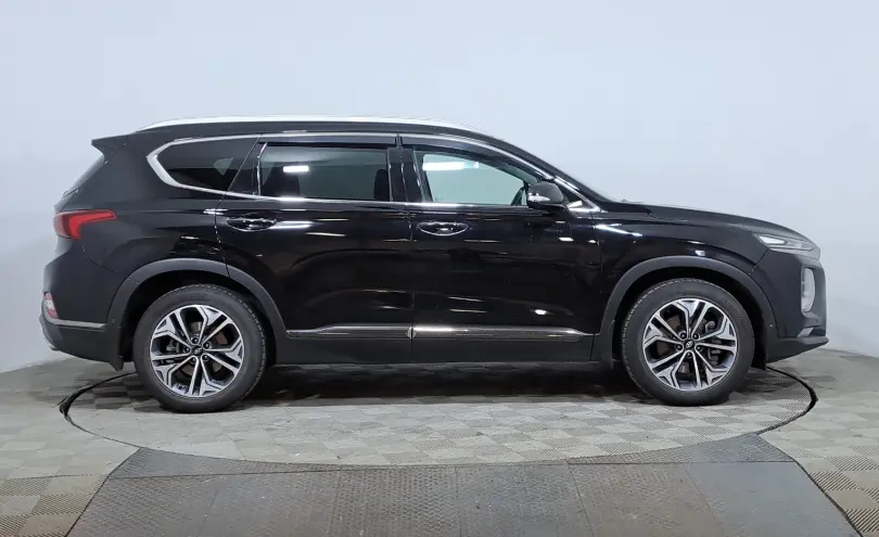 Hyundai Santa Fe 2019 года за 13 990 000 тг. в Астана фото 4