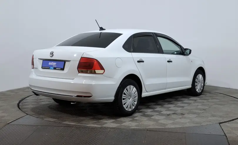 Volkswagen Polo 2018 года за 4 990 000 тг. в Астана фото 5