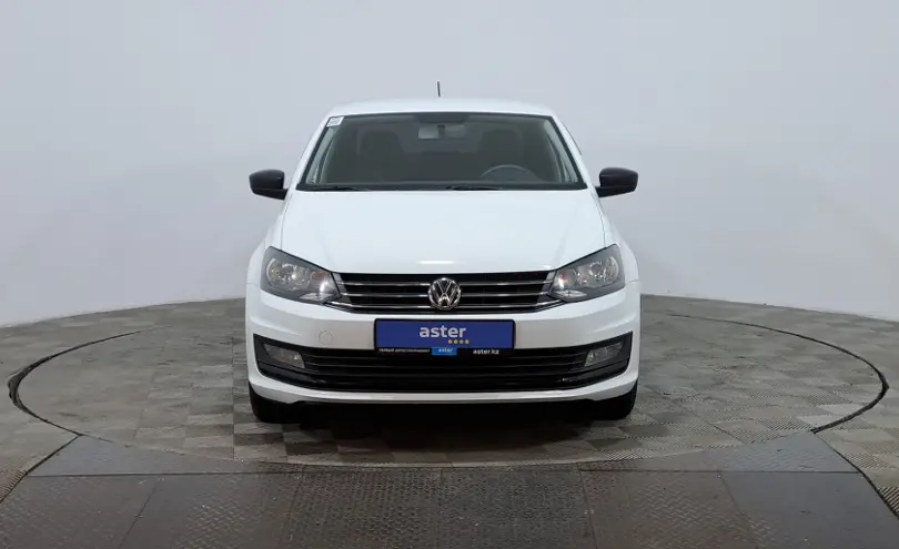 Volkswagen Polo 2018 года за 4 990 000 тг. в Астана фото 2