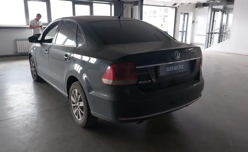 Volkswagen Polo 2015 года за 4 590 000 тг. в Астана фото 4
