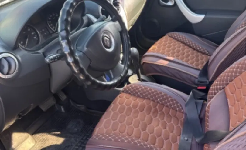 Renault Sandero 2014 года за 3 500 000 тг. в Алматы фото 5