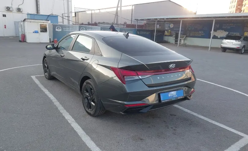 Hyundai Elantra 2022 года за 8 890 000 тг. в Шымкент фото 4