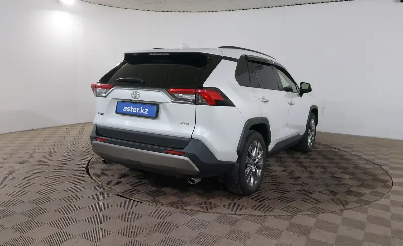 Toyota RAV4 2025 года за 18 990 000 тг. в Шымкент фото 5