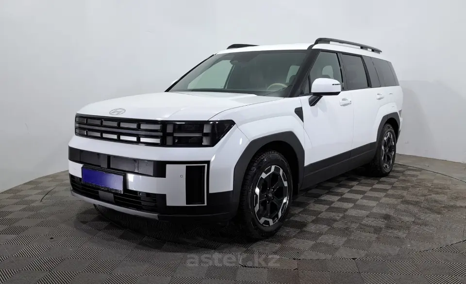 Hyundai Santa Fe 2025 года за 16 990 000 тг. в Астана