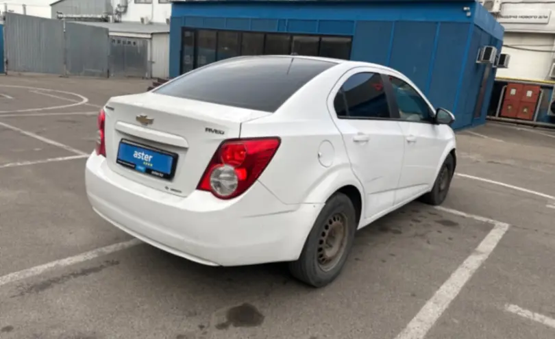Chevrolet Aveo 2014 года за 2 490 000 тг. в Алматы фото 3