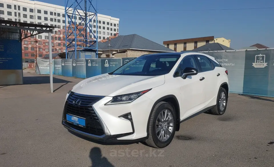 Lexus RX 2017 года за 17 850 000 тг. в Шымкент
